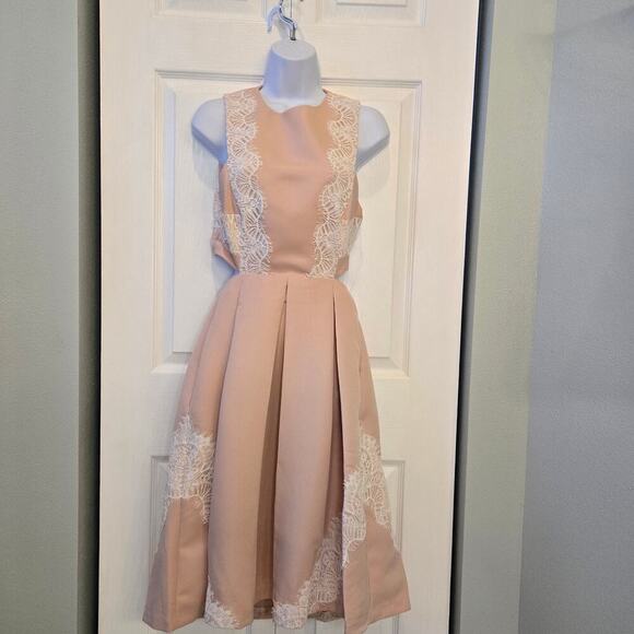 English Factory Dress Pink/Apricot Lace Elegant  Midi Dress Coquette Feminine - Picture 2 of 11